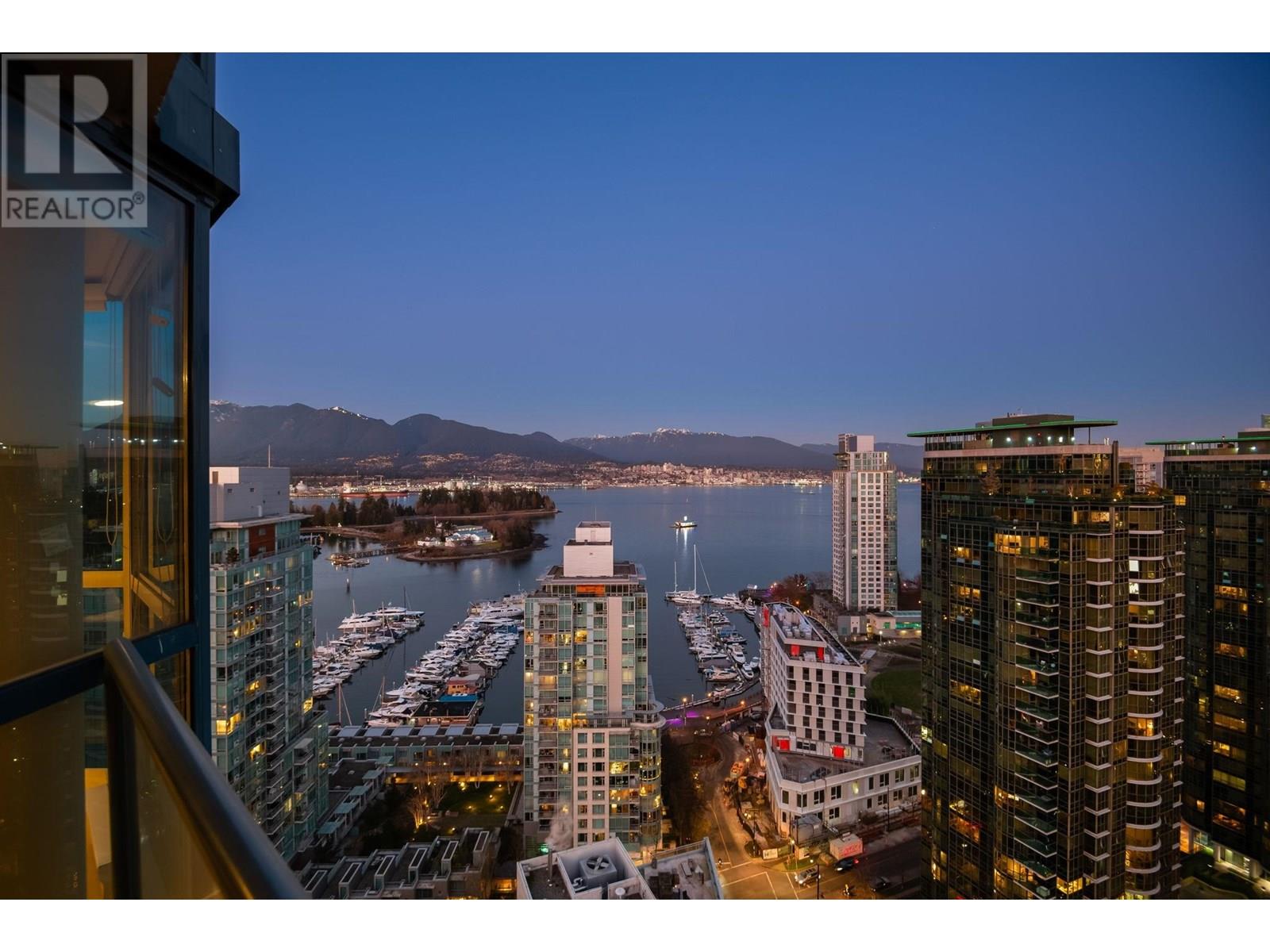 Listing Picture 29 of 39 : 2303 1415 W GEORGIA STREET, Vancouver / 溫哥華 - 魯藝地產 Yvonne Lu Group - MLS Medallion Club Member