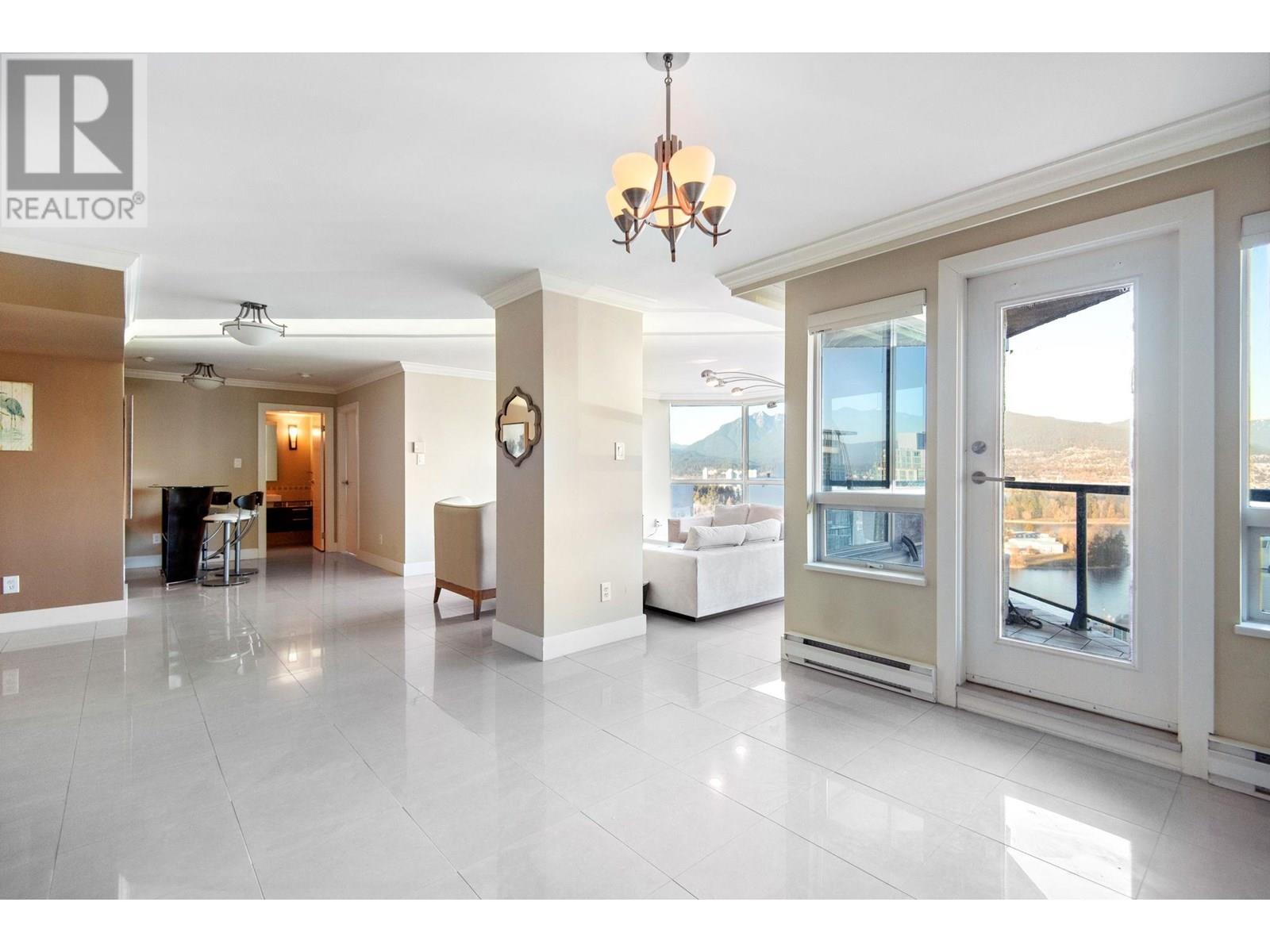 Listing Picture 12 of 39 : 2303 1415 W GEORGIA STREET, Vancouver / 溫哥華 - 魯藝地產 Yvonne Lu Group - MLS Medallion Club Member