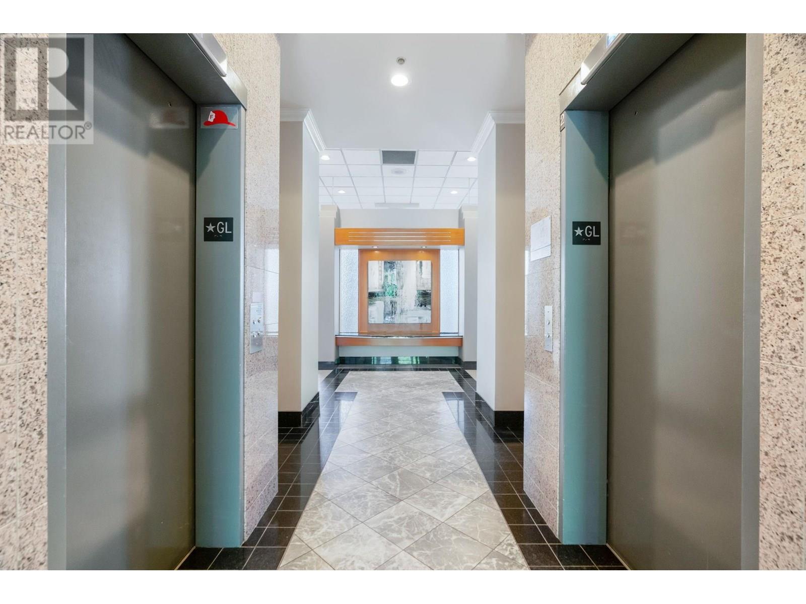 Listing Picture 35 of 39 : 2303 1415 W GEORGIA STREET, Vancouver / 溫哥華 - 魯藝地產 Yvonne Lu Group - MLS Medallion Club Member