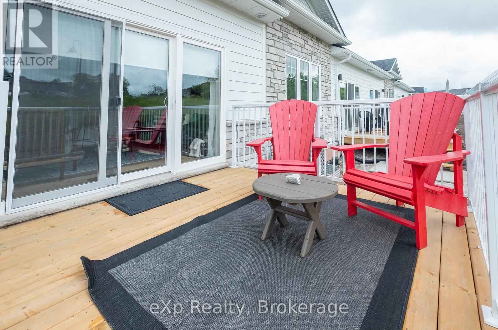 159 Hawthorn Crescent, Georgian Bluffs, Ontario  N0H 1S0 - Photo 19 - X12271538