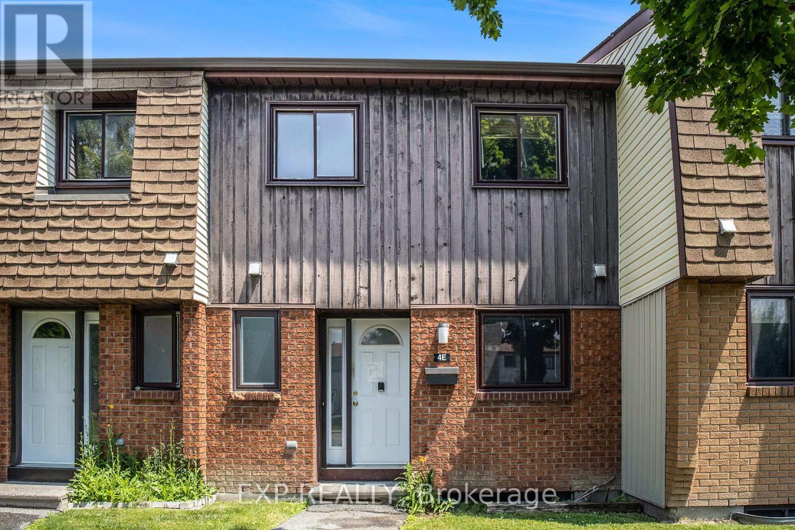 Property at 4E - 39 WOODVALE GREEN image 1