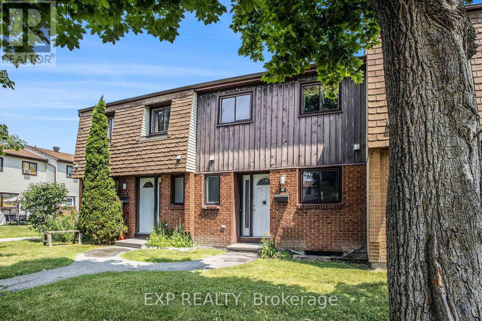 Property at 4E - 39 WOODVALE GREEN image 4
