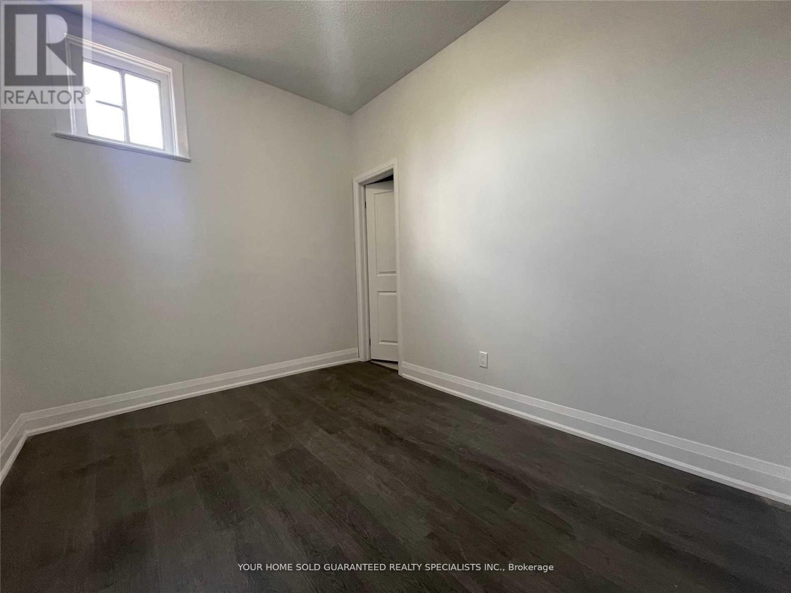 2 - 15229 Yonge Street, Aurora, Ontario  L4G 1L8 - Photo 6 - N12271571