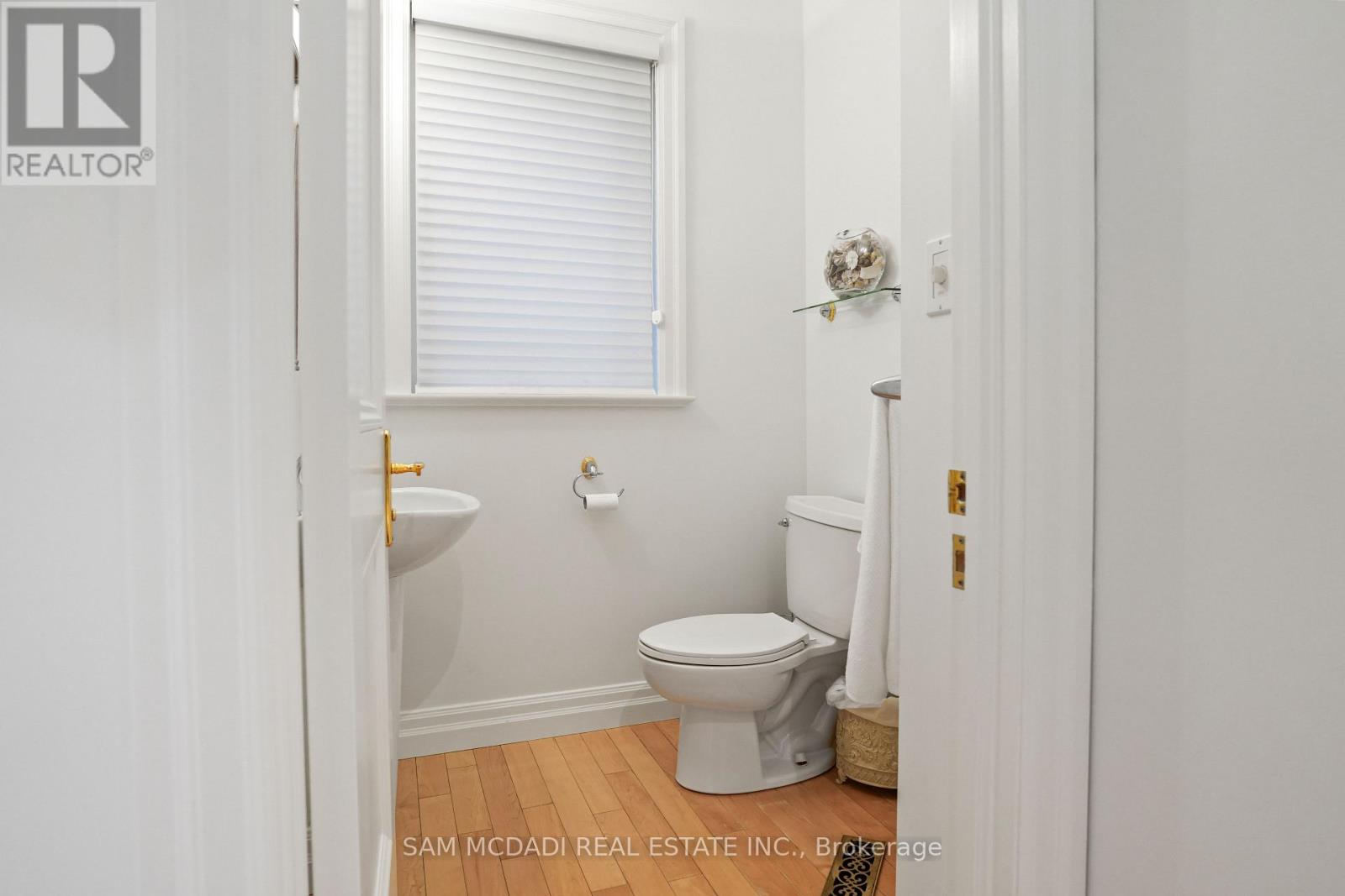 1382 Aldo Drive, Mississauga, Ontario  L5H 3E9 - Photo 15 - W12271529