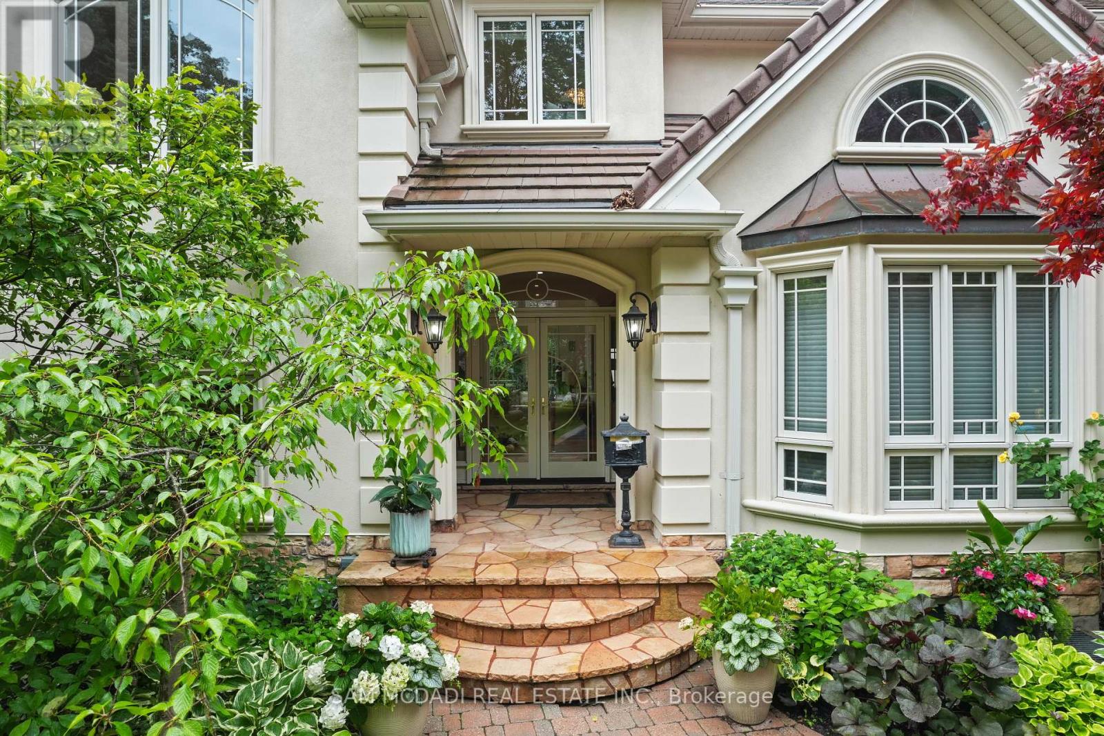Property at 1382 ALDO DRIVE image 2