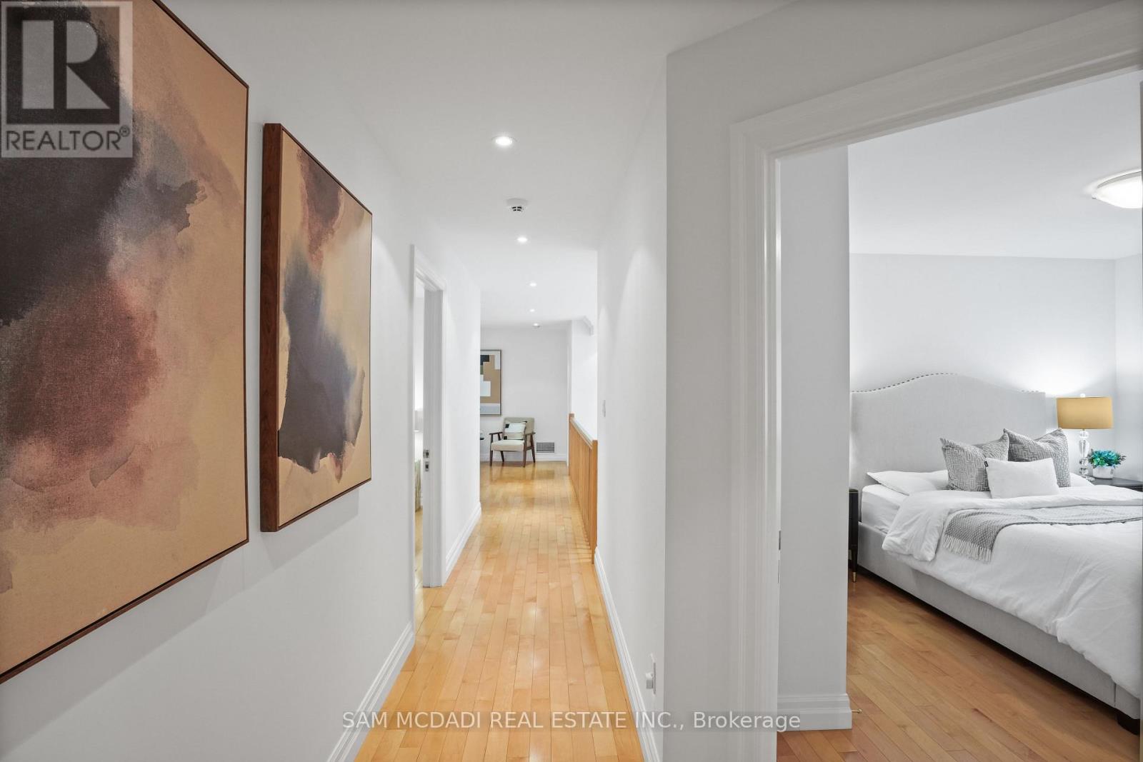1382 Aldo Drive, Mississauga, Ontario  L5H 3E9 - Photo 27 - W12271529