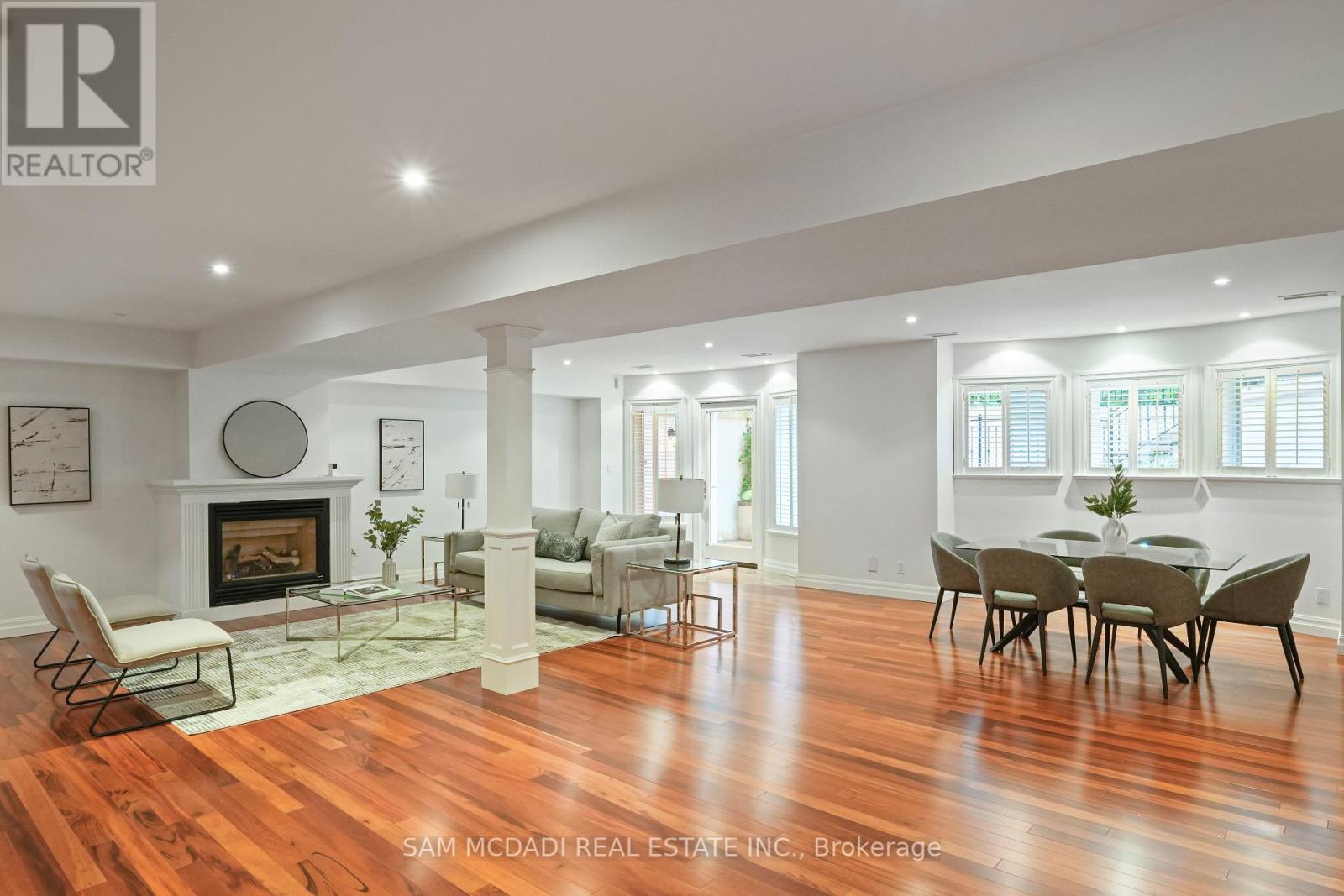 1382 Aldo Drive, Mississauga, Ontario  L5H 3E9 - Photo 41 - W12271529