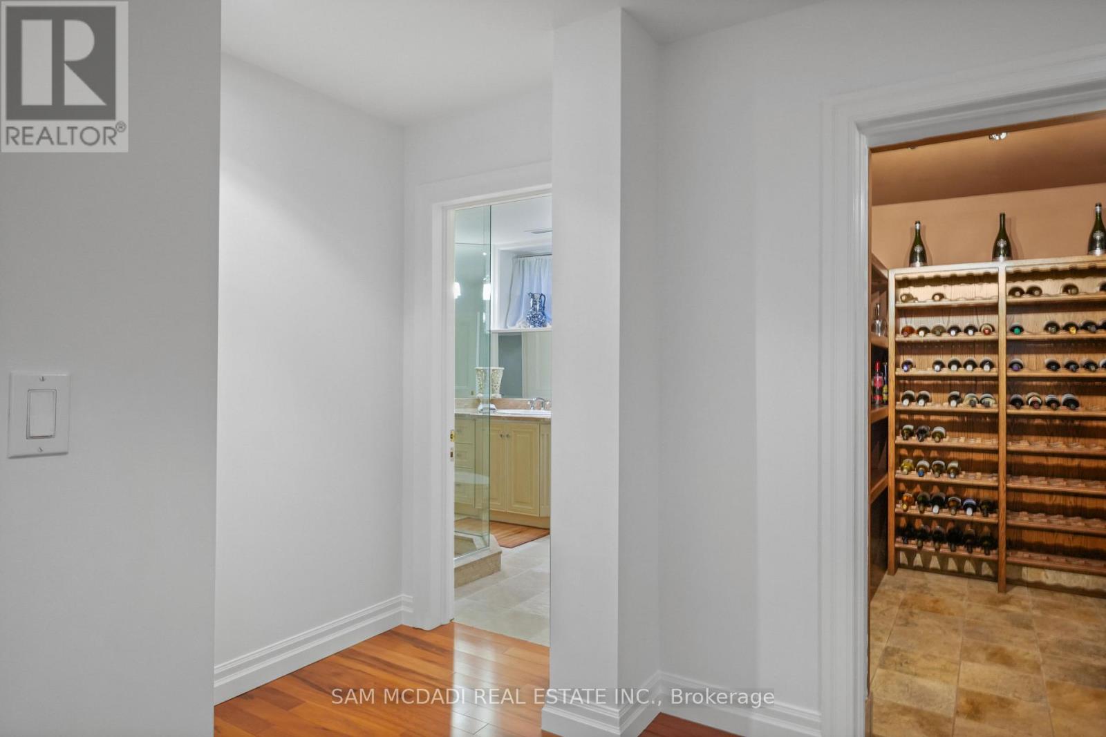 1382 Aldo Drive, Mississauga, Ontario  L5H 3E9 - Photo 42 - W12271529