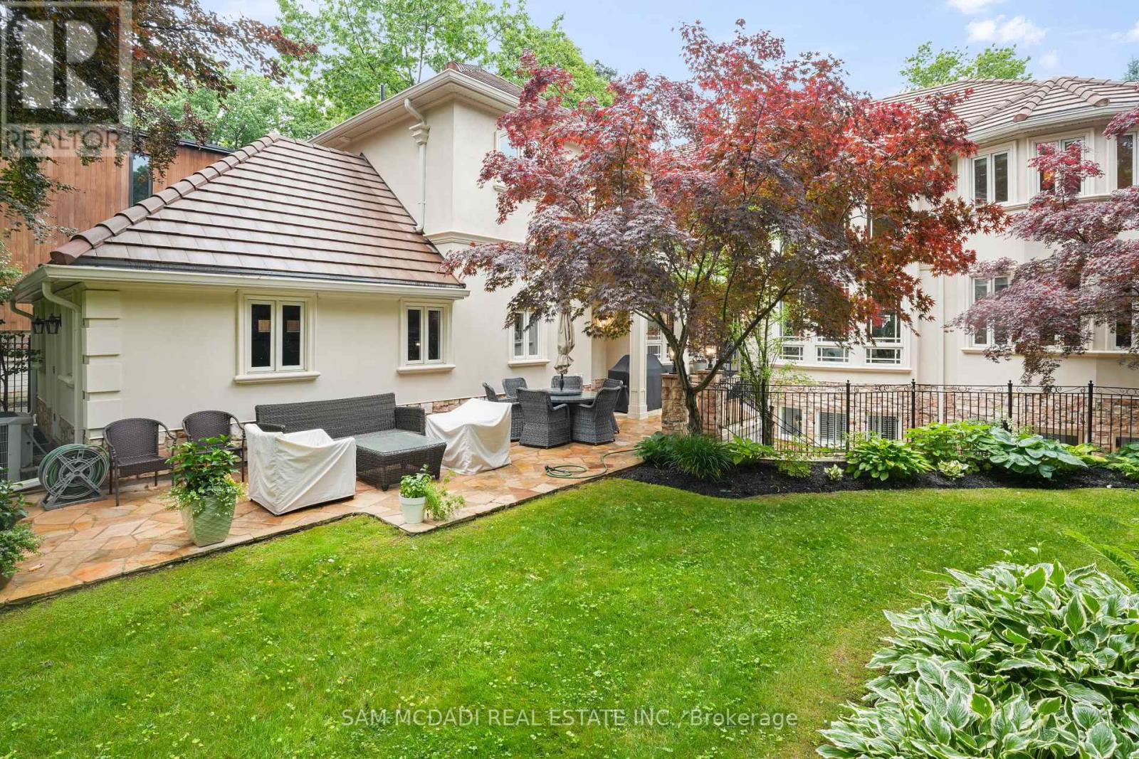1382 Aldo Drive, Mississauga, Ontario  L5H 3E9 - Photo 47 - W12271529