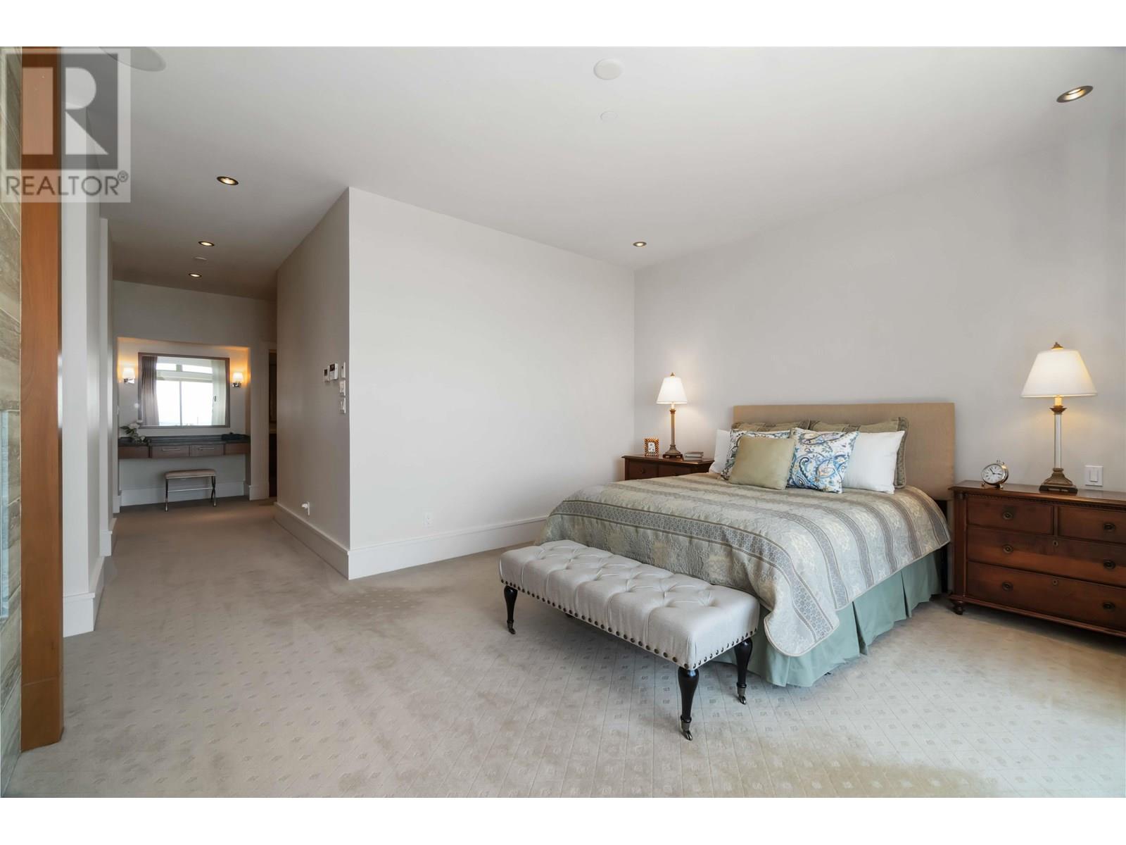 304 2535 Garden Court, West Vancouver, British Columbia  V7S 0A1 - Photo 31 - R3024455