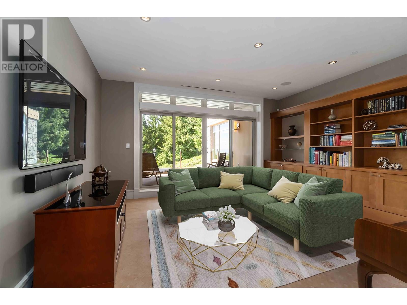 304 2535 Garden Court, West Vancouver, British Columbia  V7S 0A1 - Photo 20 - R3024455