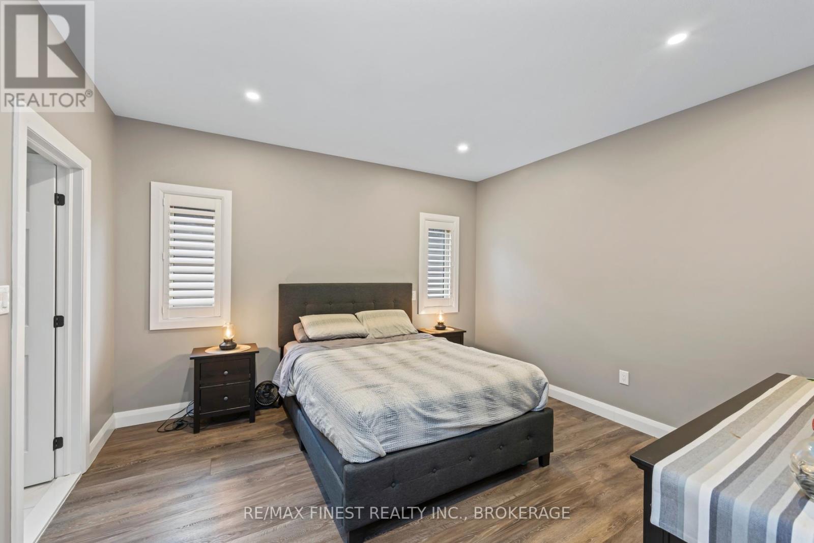 218 Creighton Drive, Loyalist (Odessa), Ontario  K0K 2H0 - Photo 21 - X12271490