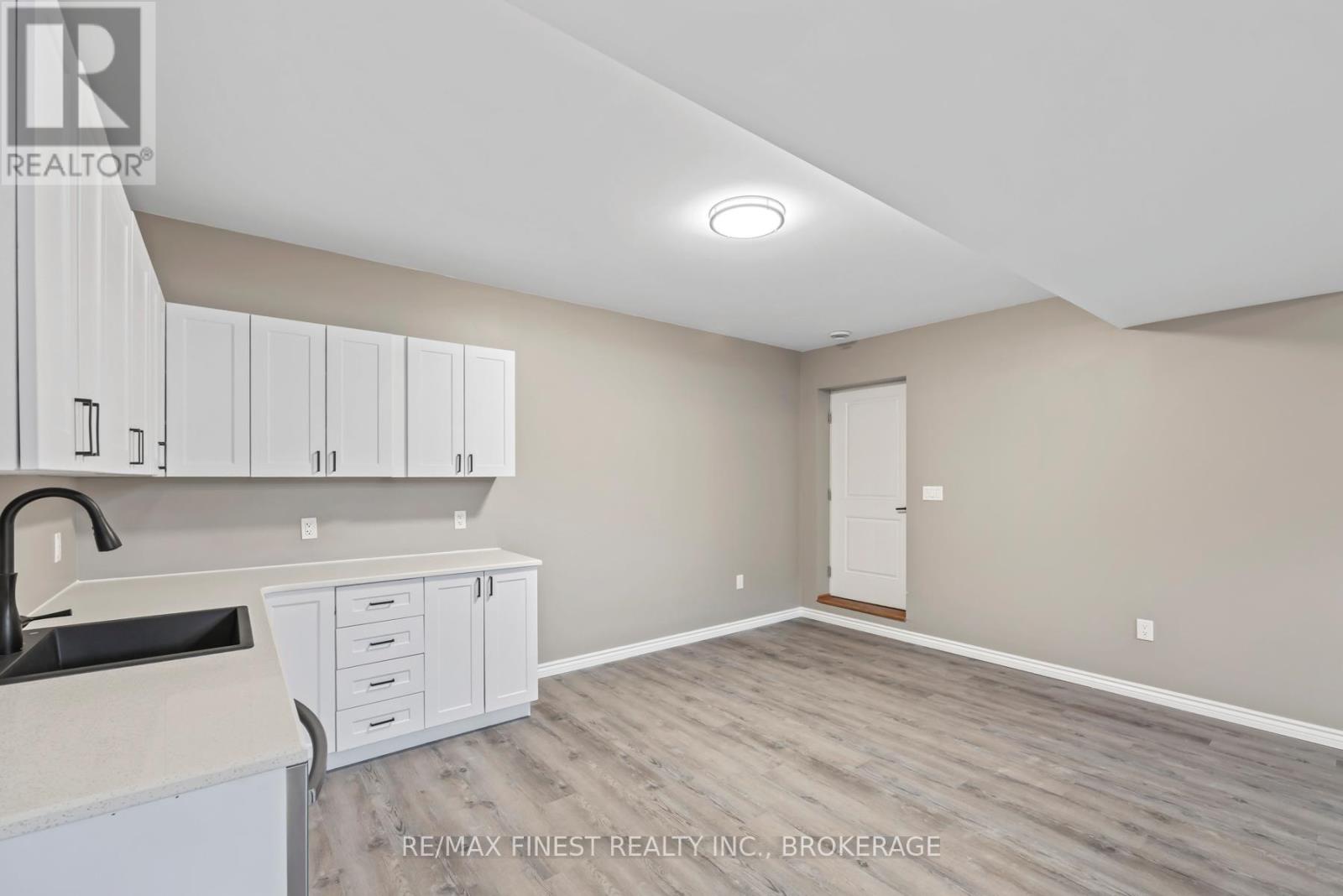 218 Creighton Drive, Loyalist (Odessa), Ontario  K0K 2H0 - Photo 32 - X12271490