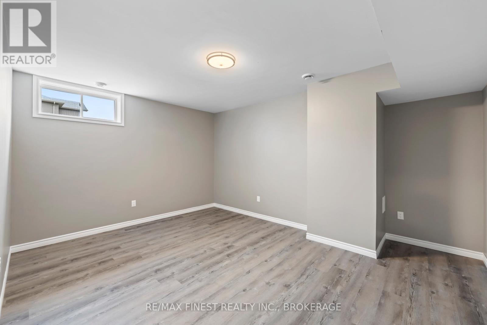 218 Creighton Drive, Loyalist (Odessa), Ontario  K0K 2H0 - Photo 39 - X12271490