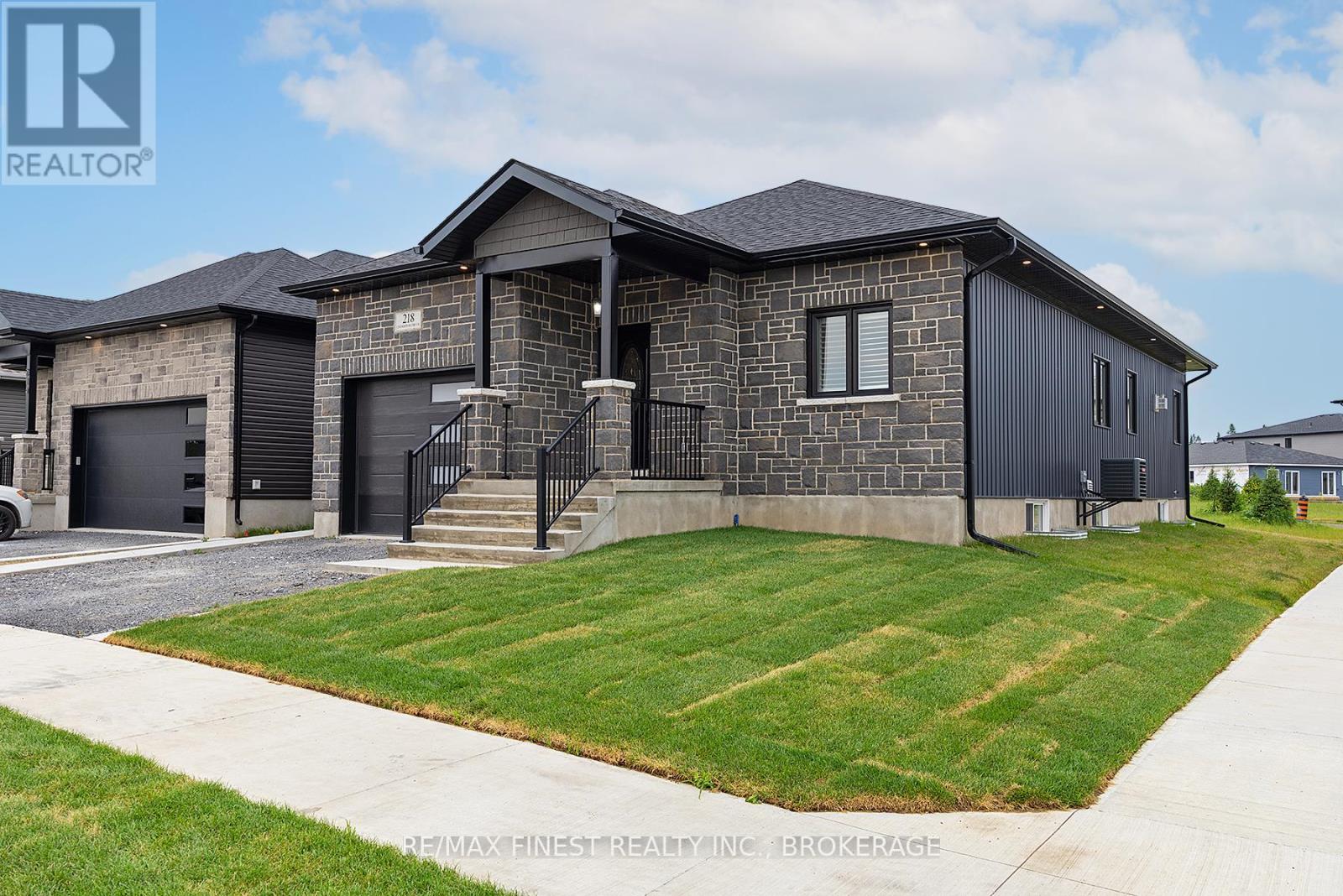218 Creighton Drive, Loyalist (Odessa), Ontario  K0K 2H0 - Photo 43 - X12271490