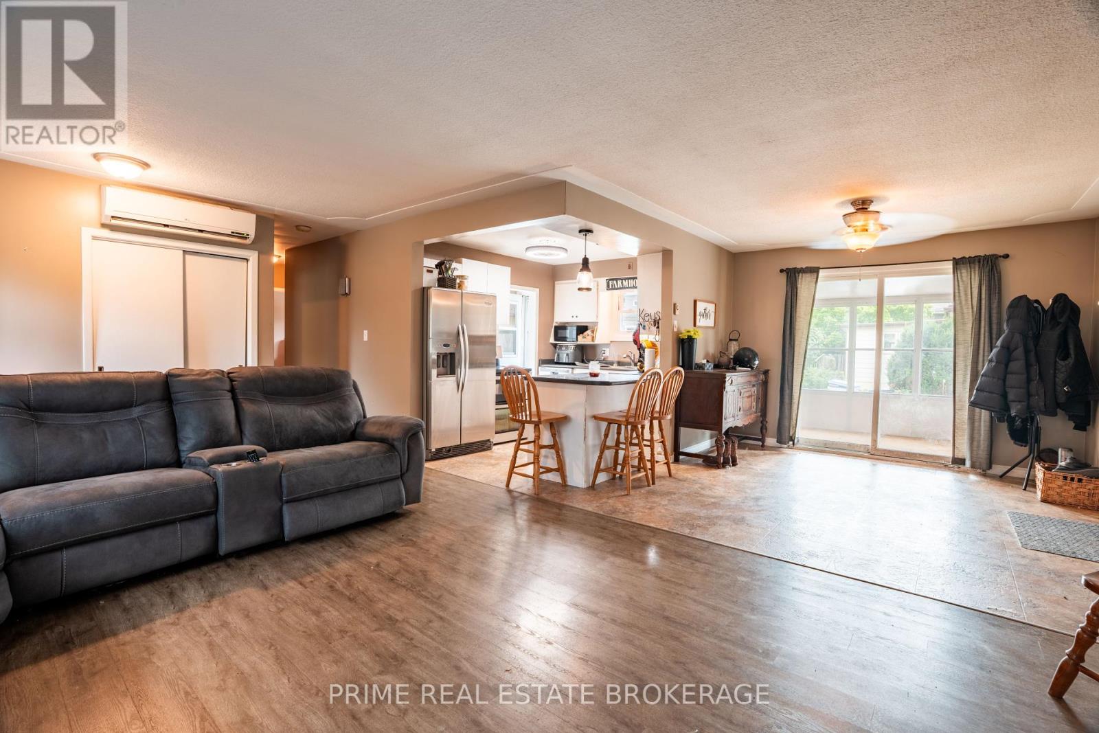 36 Orchard Street, South Huron, Ontario  N0M 1S3 - Photo 6 - X12271699