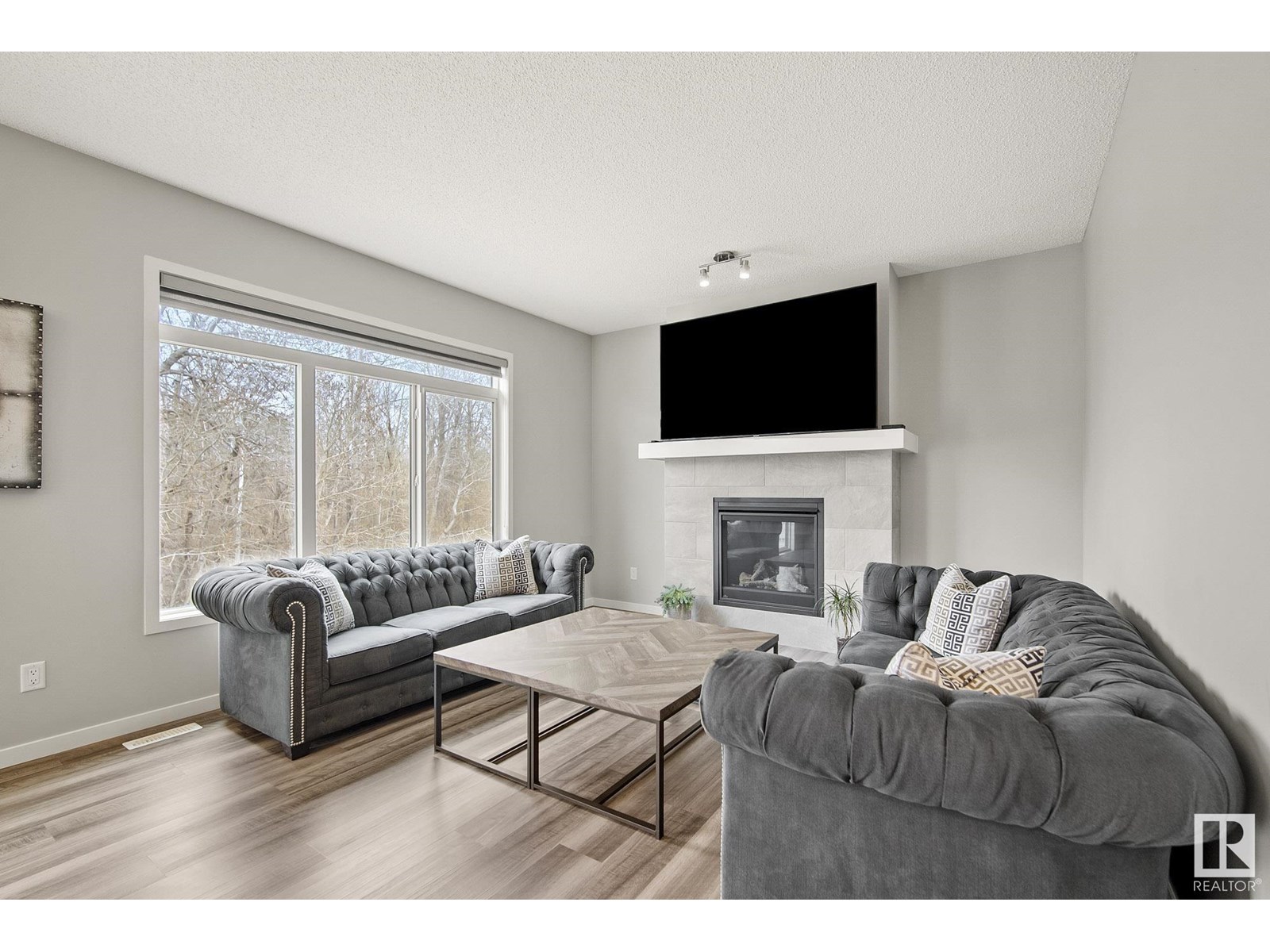717 Kinglet Bv Nw, Edmonton, Alberta  T5S 0N8 - Photo 5 - E4446562