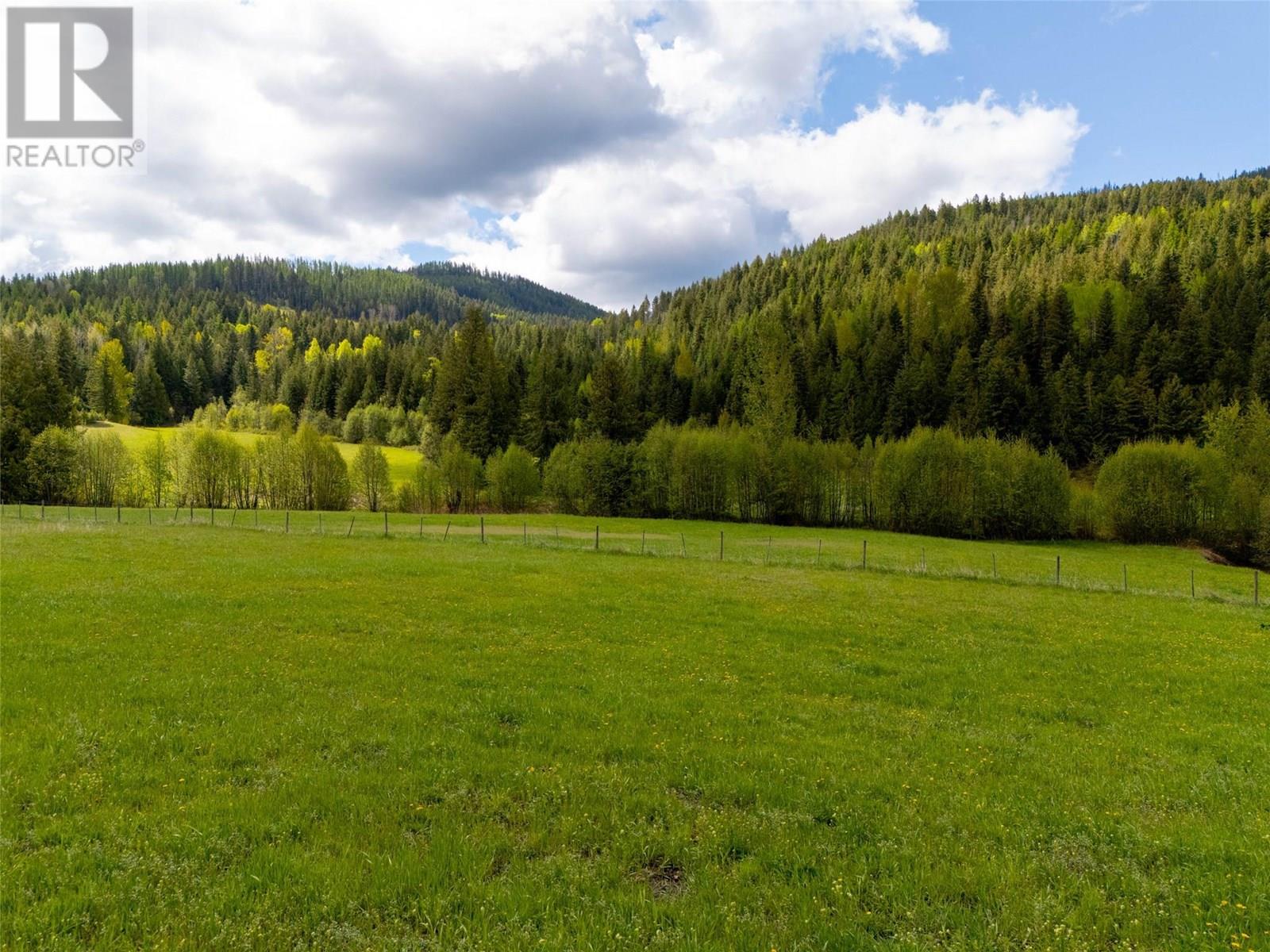 DL5135 Highway 33 E Highway Kelowna Photo 5