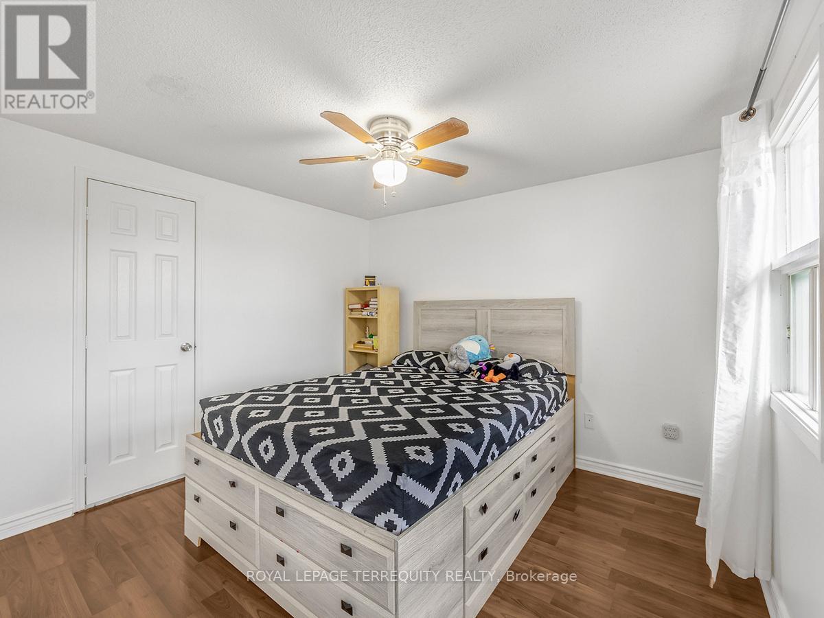 18 Charlton Crescent, Ajax, Ontario  L1S 4B8 - Photo 19 - E12271687