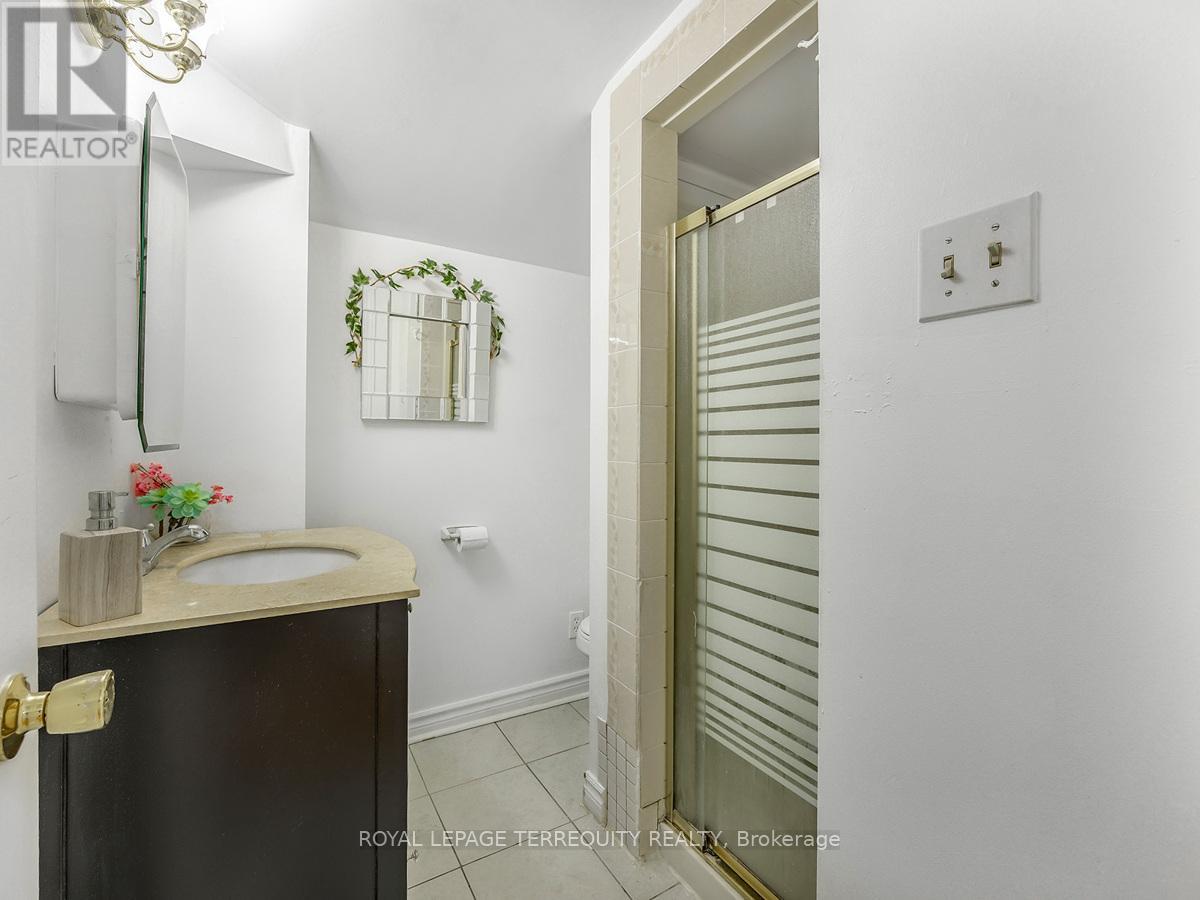 18 Charlton Crescent, Ajax, Ontario  L1S 4B8 - Photo 29 - E12271687