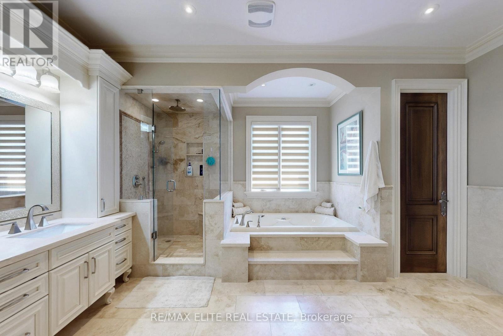 34 May Avenue, Richmond Hill, Ontario  L4C 3S6 - Photo 30 - N12271740