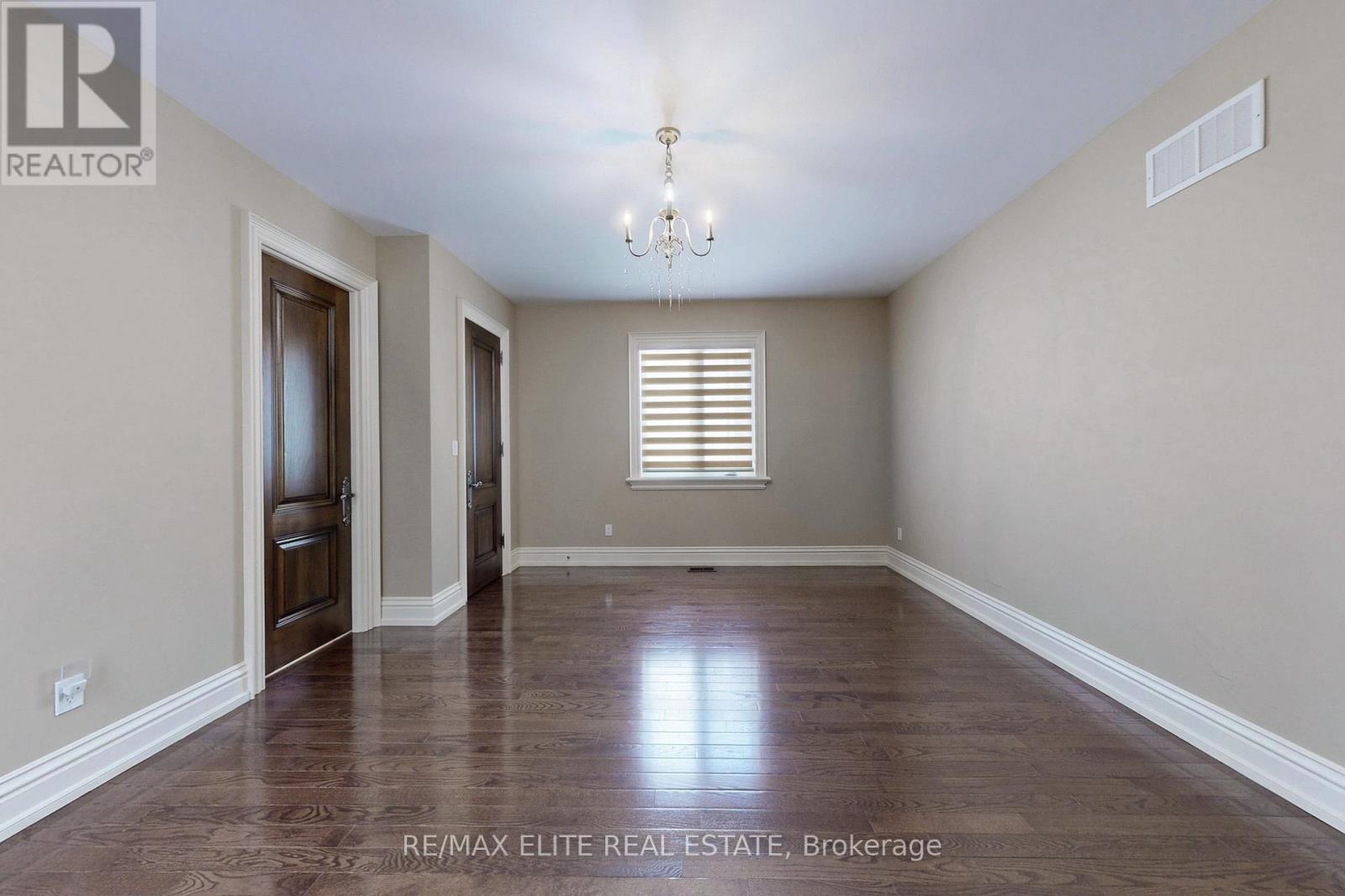 34 May Avenue, Richmond Hill, Ontario  L4C 3S6 - Photo 31 - N12271740