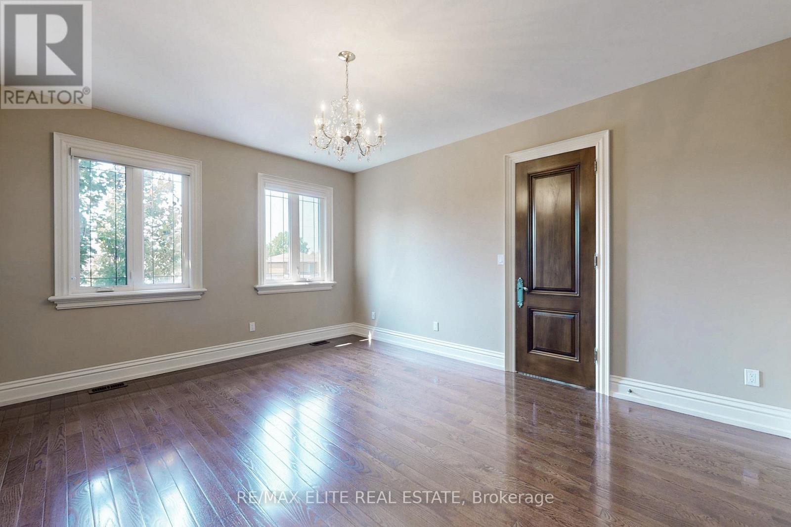 34 May Avenue, Richmond Hill, Ontario  L4C 3S6 - Photo 35 - N12271740