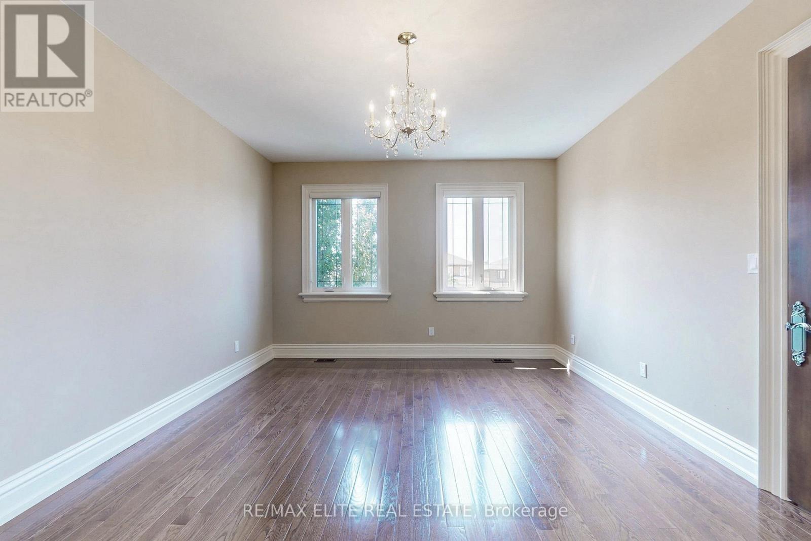 34 May Avenue, Richmond Hill, Ontario  L4C 3S6 - Photo 36 - N12271740