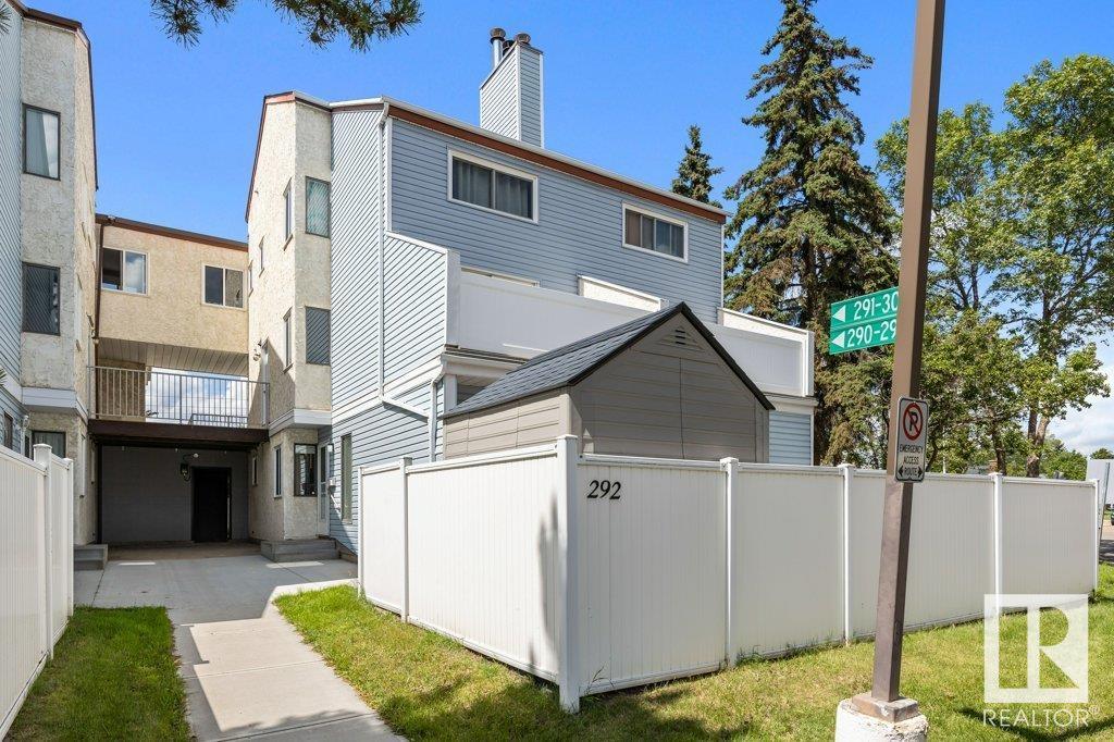Property at 292 LANCASTER TC NW image 1