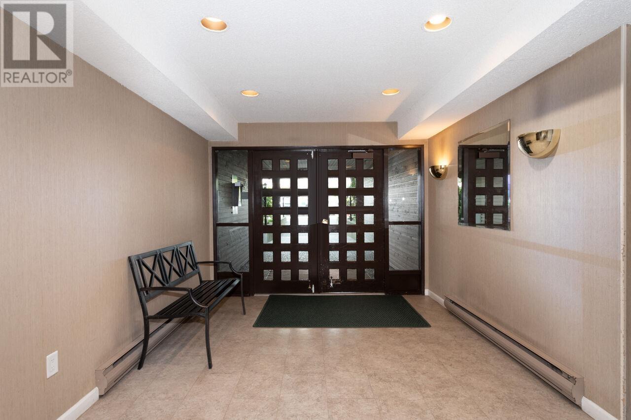 305 3680 W 7th Avenue, Vancouver, British Columbia  V6R 1W4 - Photo 11 - R3024697