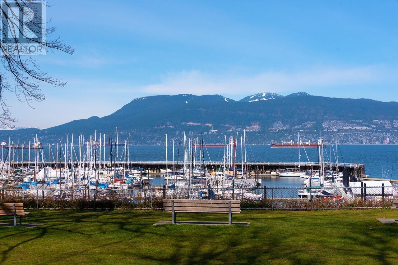 305 3680 W 7th Avenue, Vancouver, British Columbia  V6R 1W4 - Photo 15 - R3024697