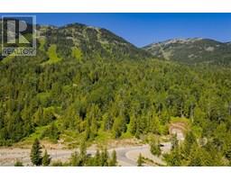 103 Topping Terrace, rossland, British Columbia