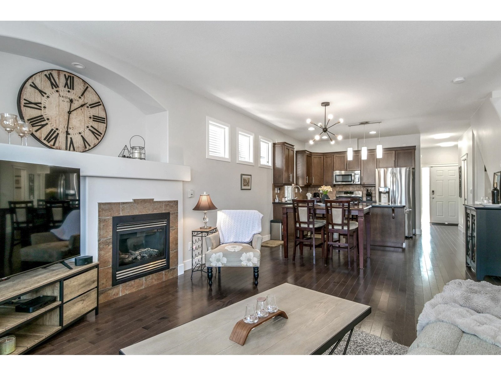 Property at 16587 60 AVENUE image 5