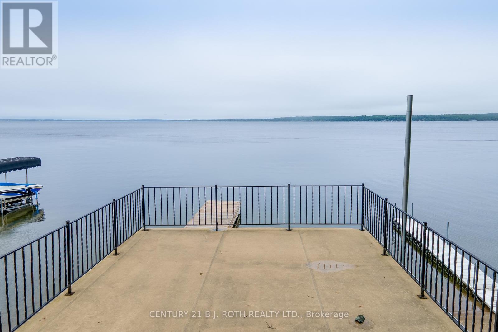 Property at 409 PHEASANT LANE image 4