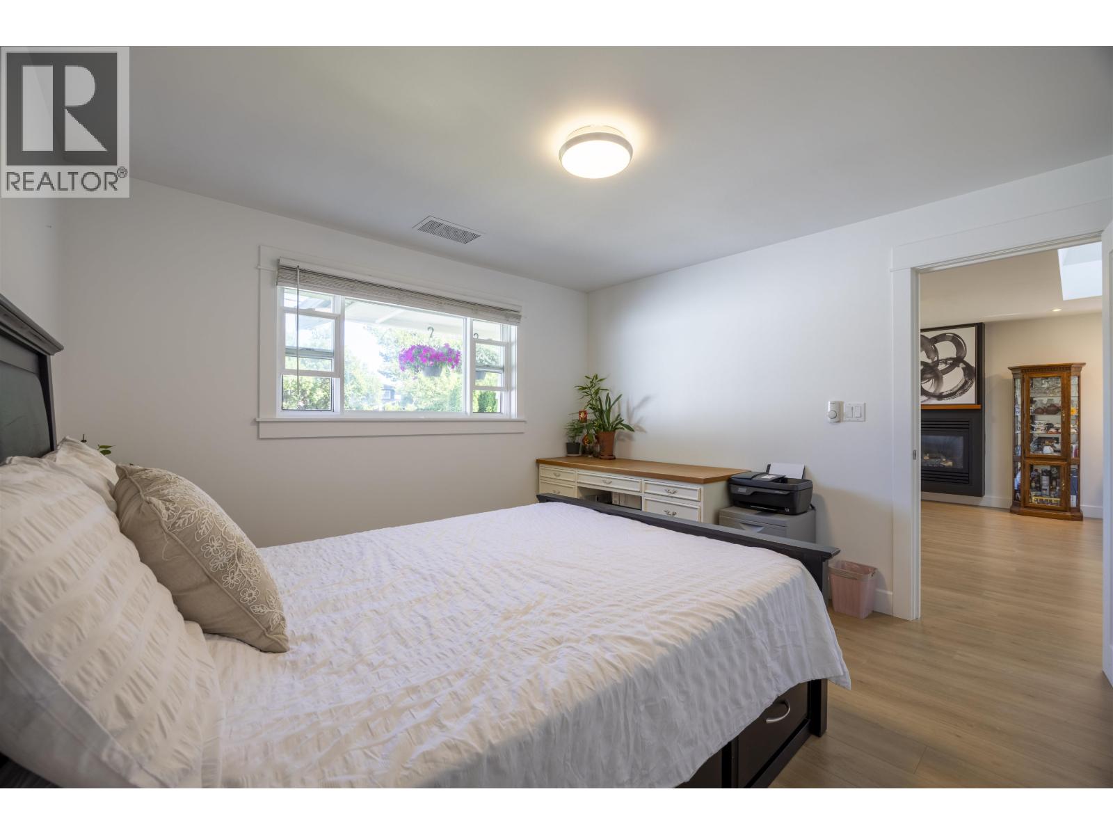 931 Sperling Avenue, Burnaby, British Columbia  V5B 4H7 - Photo 13 - R3024673