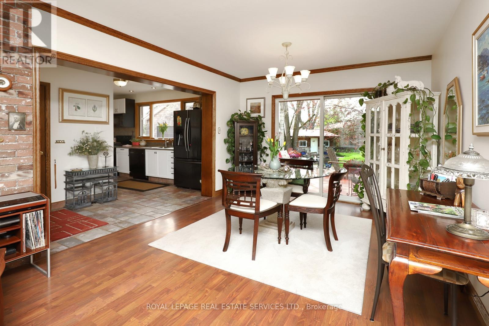 167 Oliver Place, Oakville, Ontario  L6H 1K9 - Photo 9 - W12271777