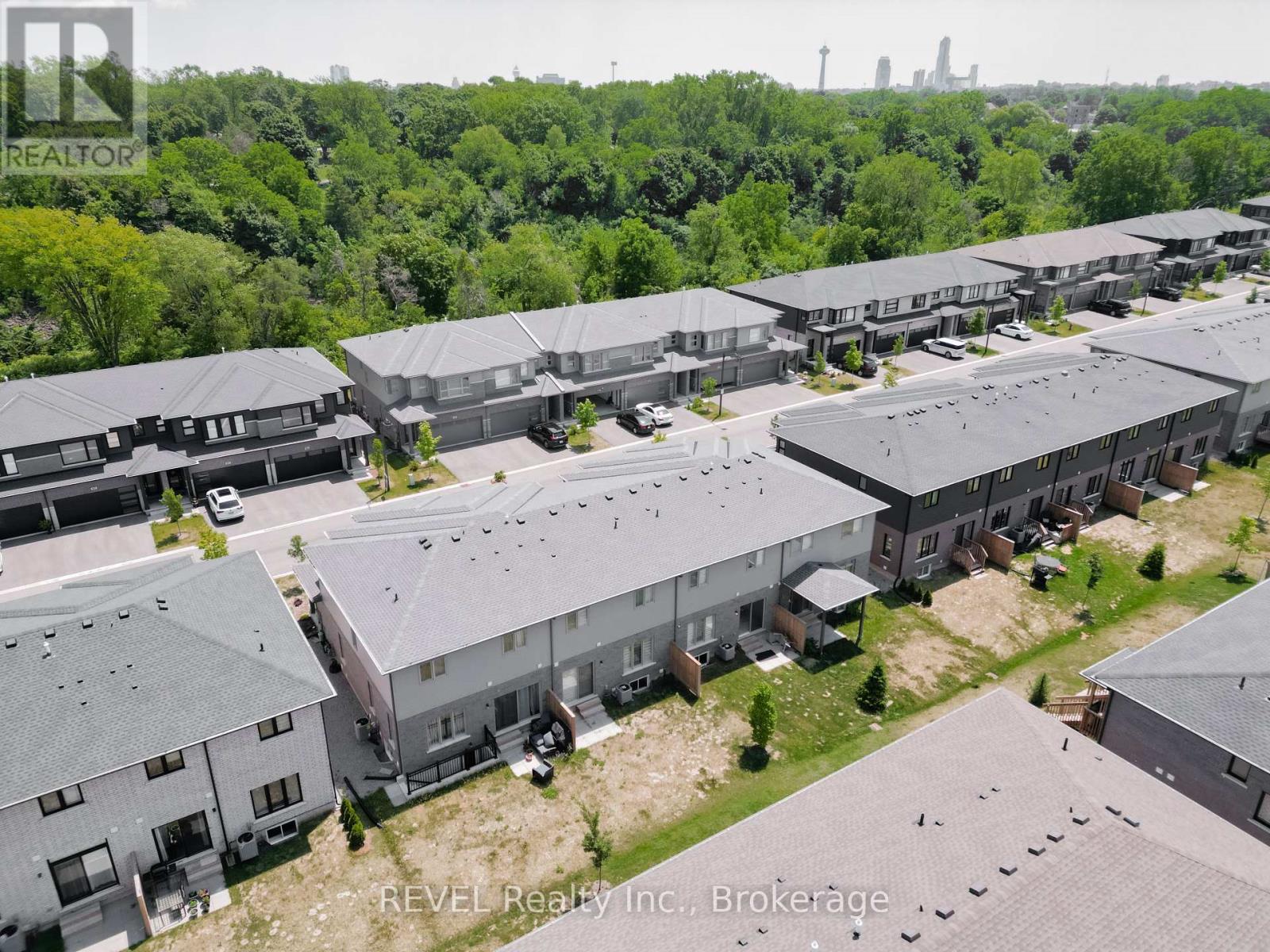 53 - 4552 Portage Road, Niagara Falls, Ontario  L2E 6A8 - Photo 23 - X12271791