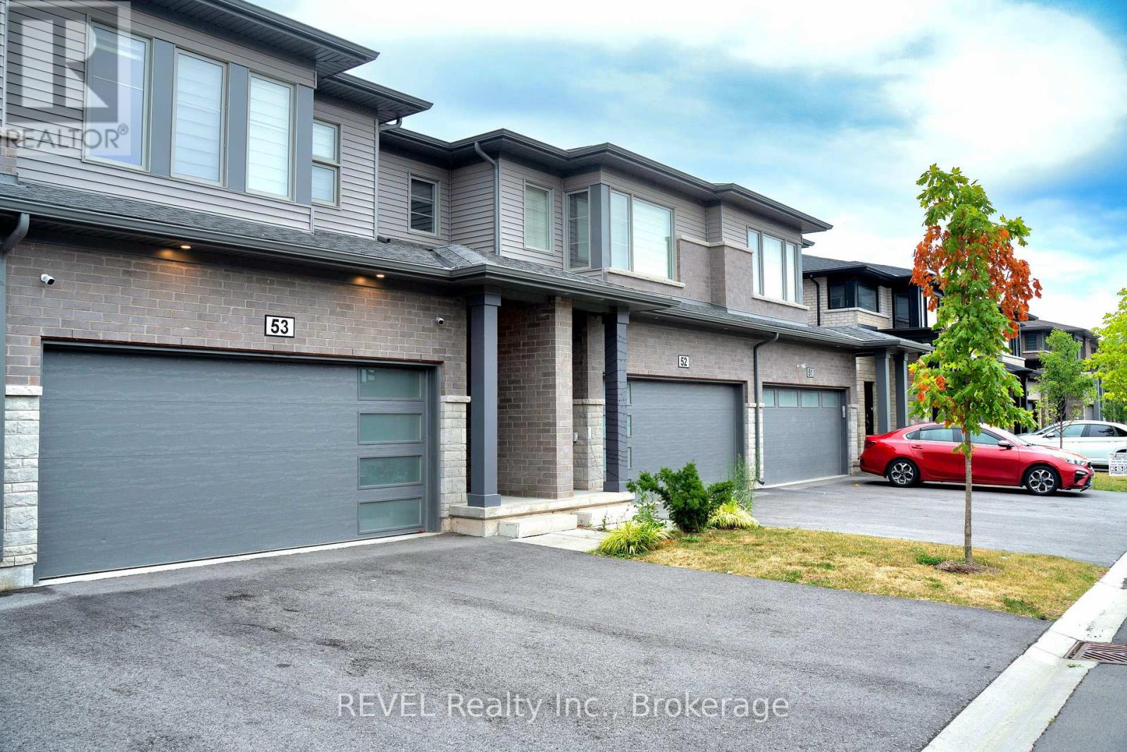 53 - 4552 Portage Road, Niagara Falls, Ontario  L2E 6A8 - Photo 3 - X12271791