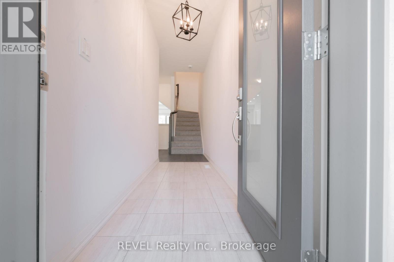 53 - 4552 Portage Road, Niagara Falls, Ontario  L2E 6A8 - Photo 5 - X12271791