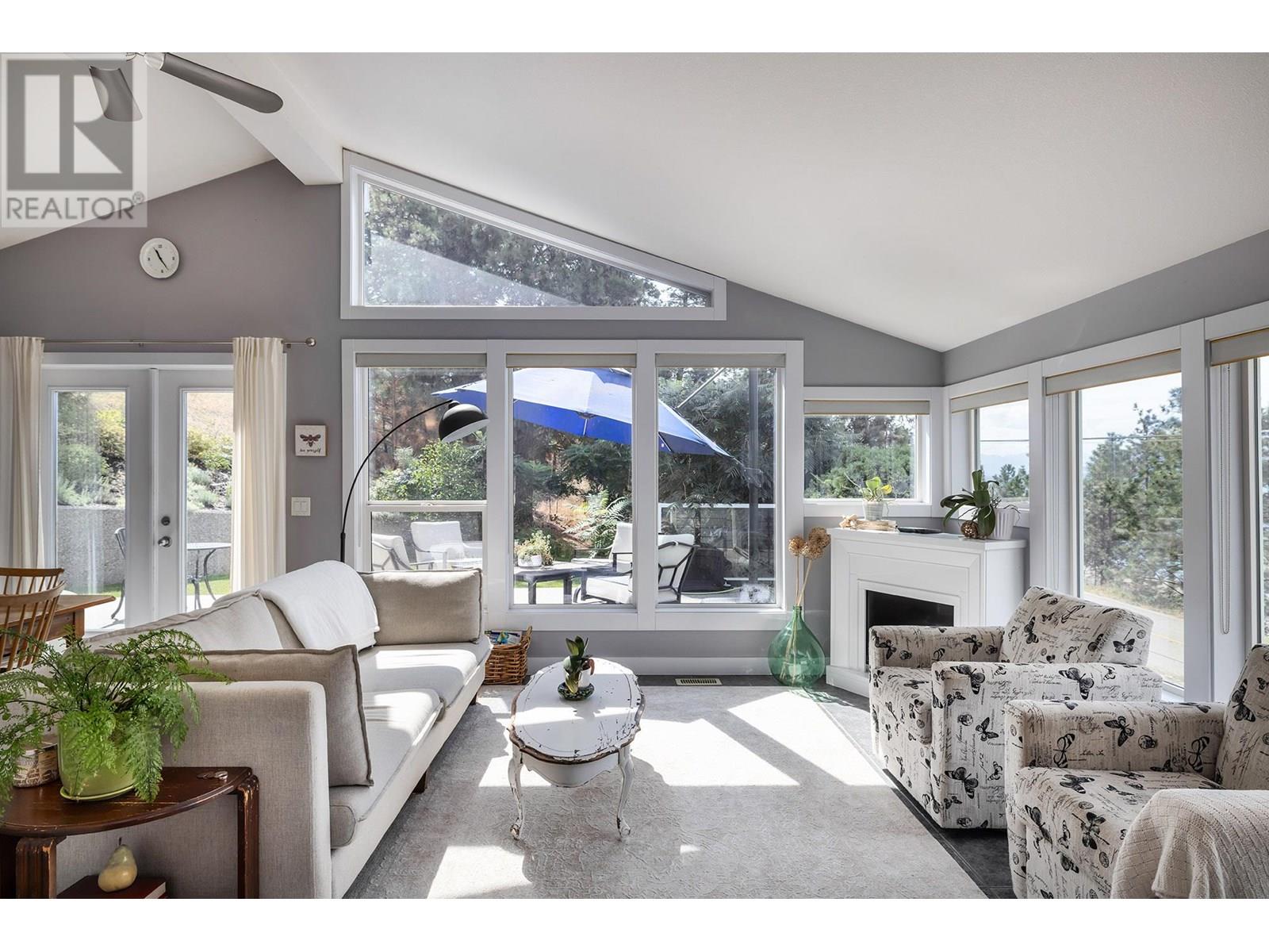 10837 Okanagan Centre Road W, Lake Country, British Columbia  V4V 2H8 - Photo 5 - 10355176