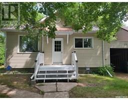 122 WALL AVENUE