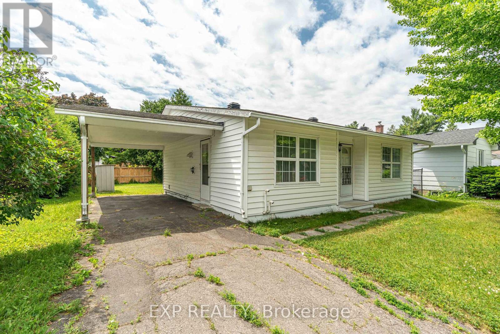 Property at 2158 FILLMORE CRESCENT image 3