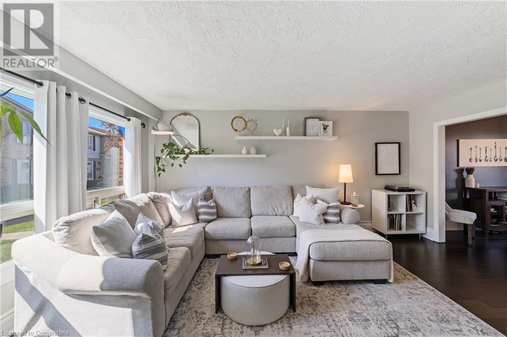 Property at 5475 LAKESHORE Road Unit# 44 image 4