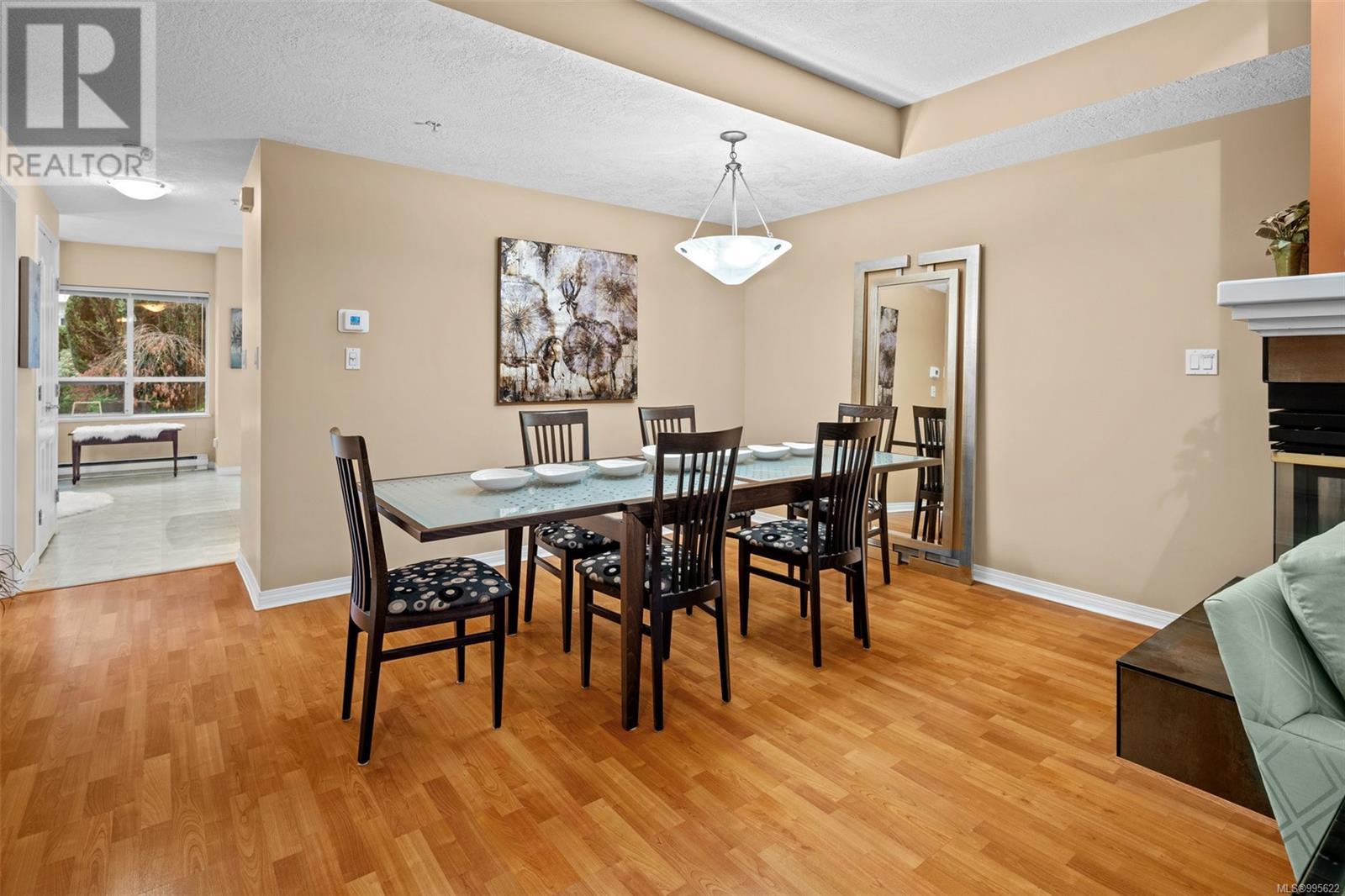 Property at 5 370 Waterfront Cres image 5