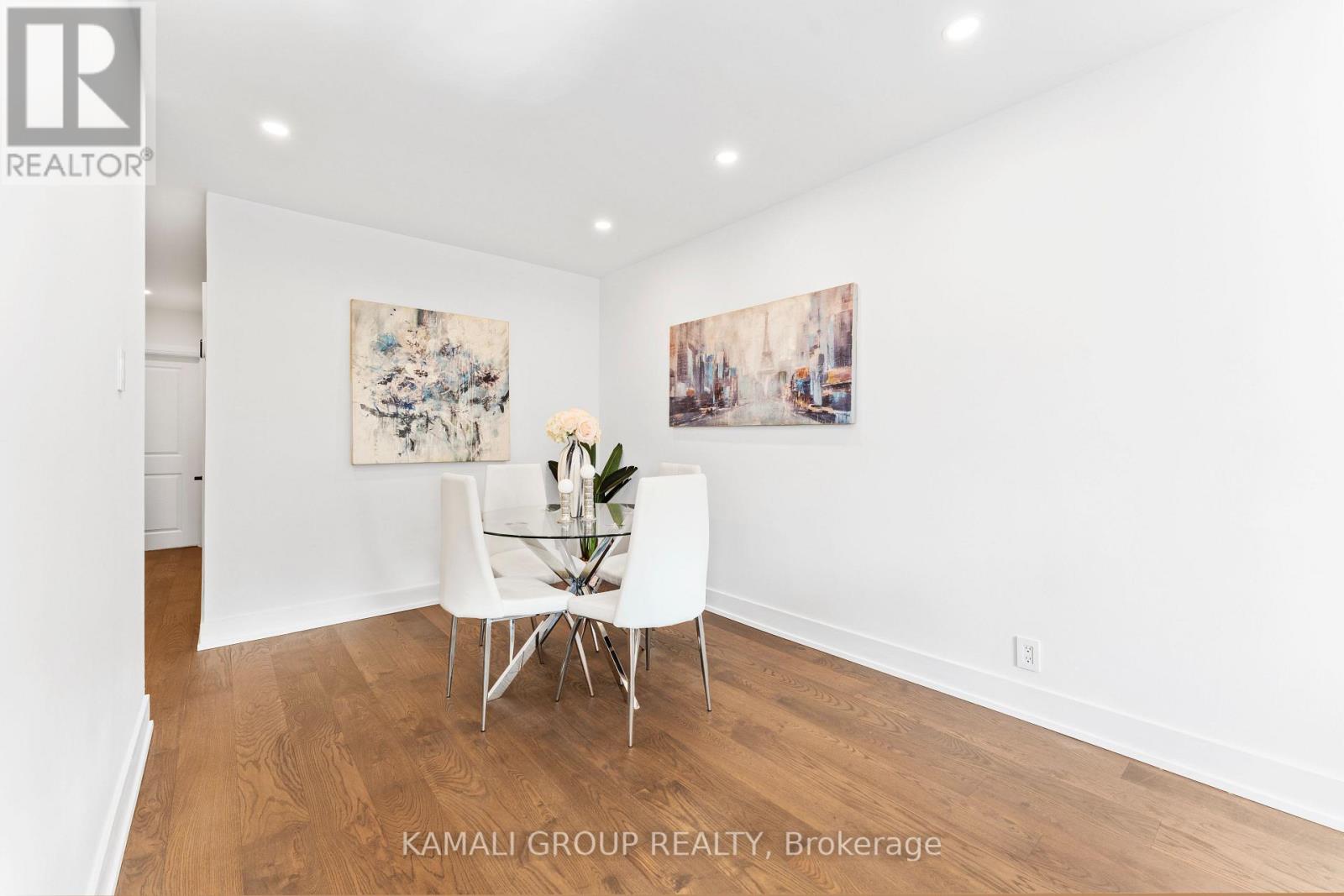 83 Walter Avenue, Newmarket (Bristol-London), Ontario  L3Y 2T5 - Photo 14 - N12271825