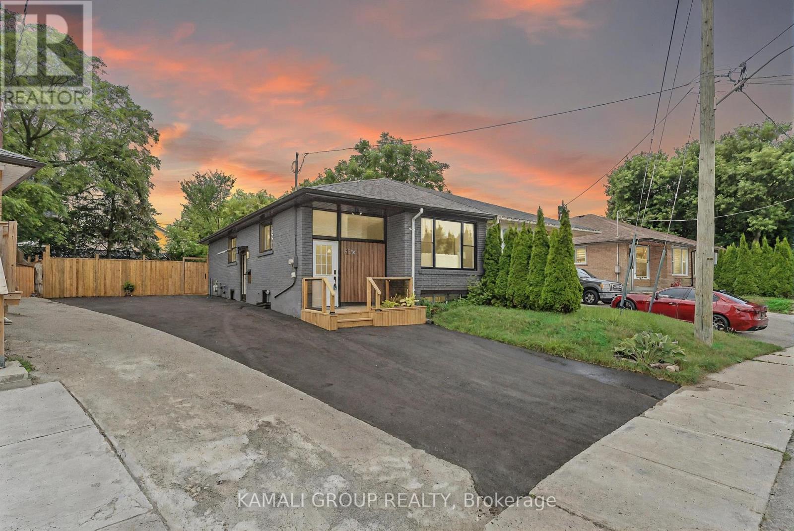 83 Walter Avenue, Newmarket (Bristol-London), Ontario  L3Y 2T5 - Photo 44 - N12271825