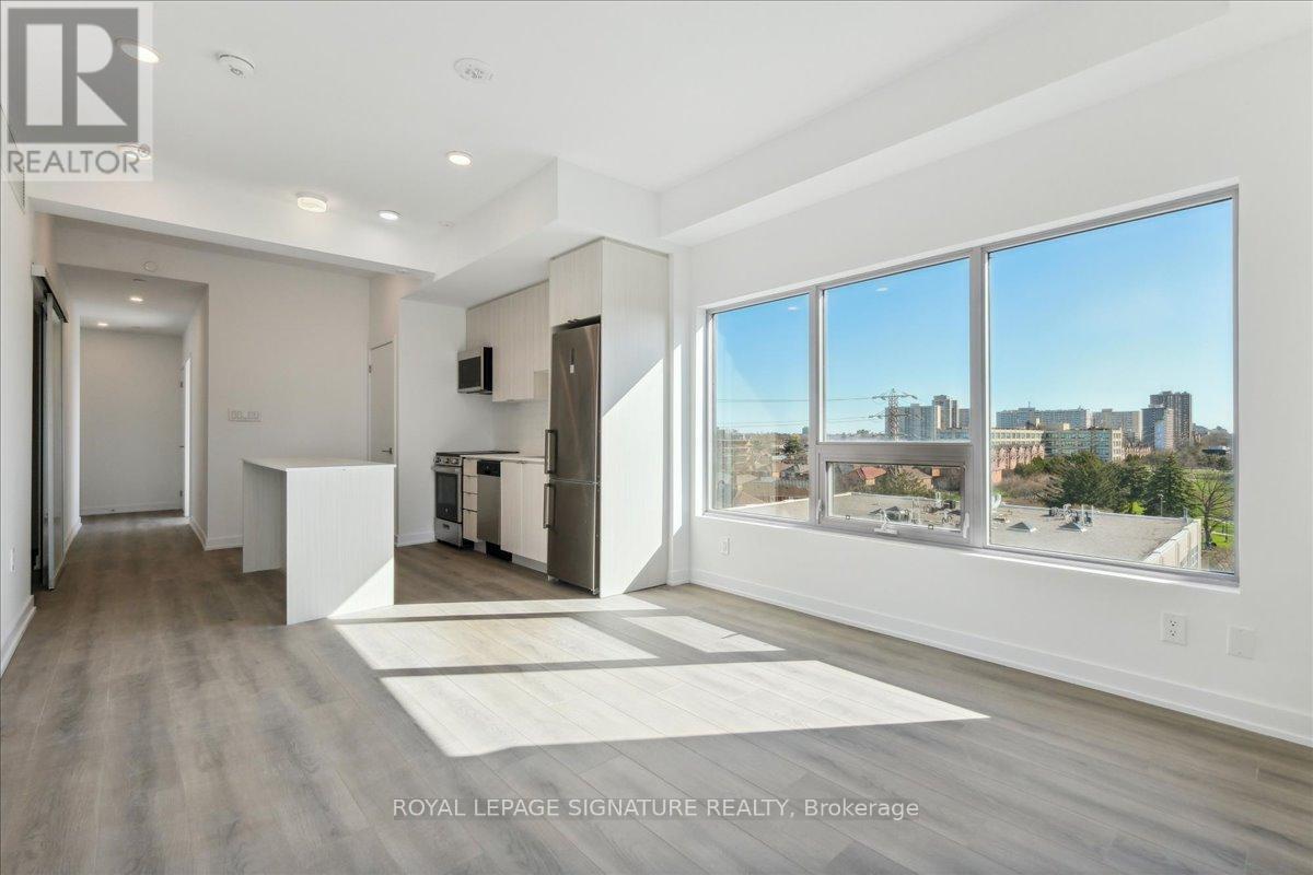 701 - 2433 Dufferin Street, Toronto, Ontario  M6E 3T3 - Photo 23 - W12271819