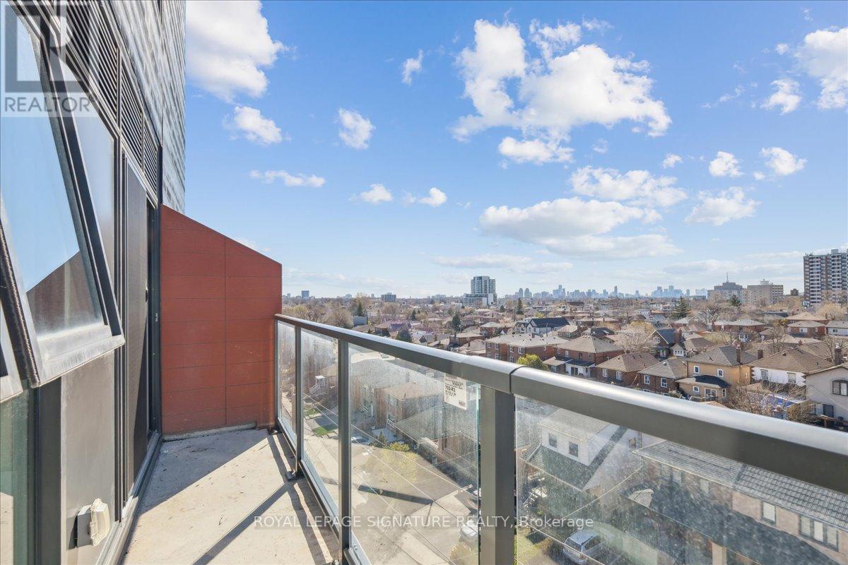 701 - 2433 Dufferin Street, Toronto, Ontario  M6E 3T3 - Photo 37 - W12271819
