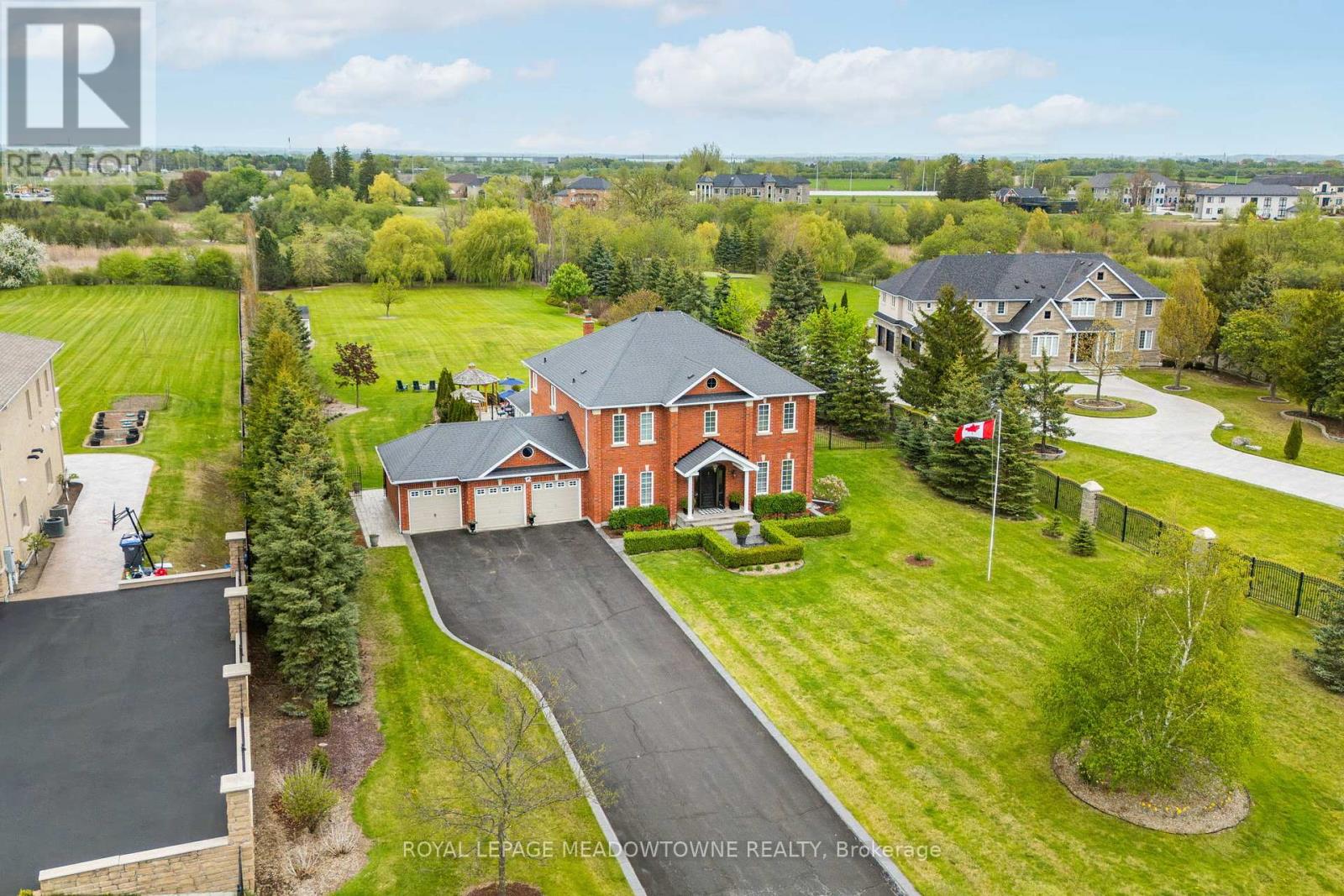 Property at 12 EVERGLADE DRIVE image 1
