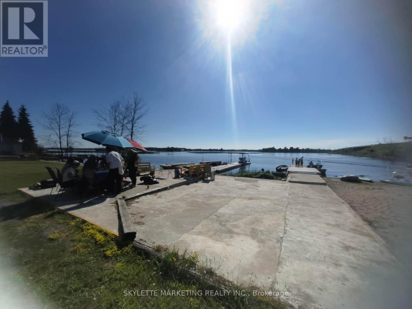 100 Alcove Drive, Tay, Ontario  L0K 1S0 - Photo 15 - S12228029